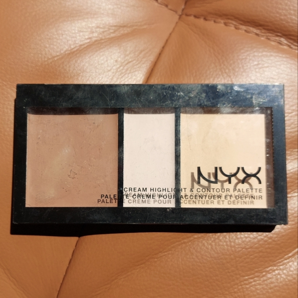 NYX Cream Highlight and Contour Palette (Light)